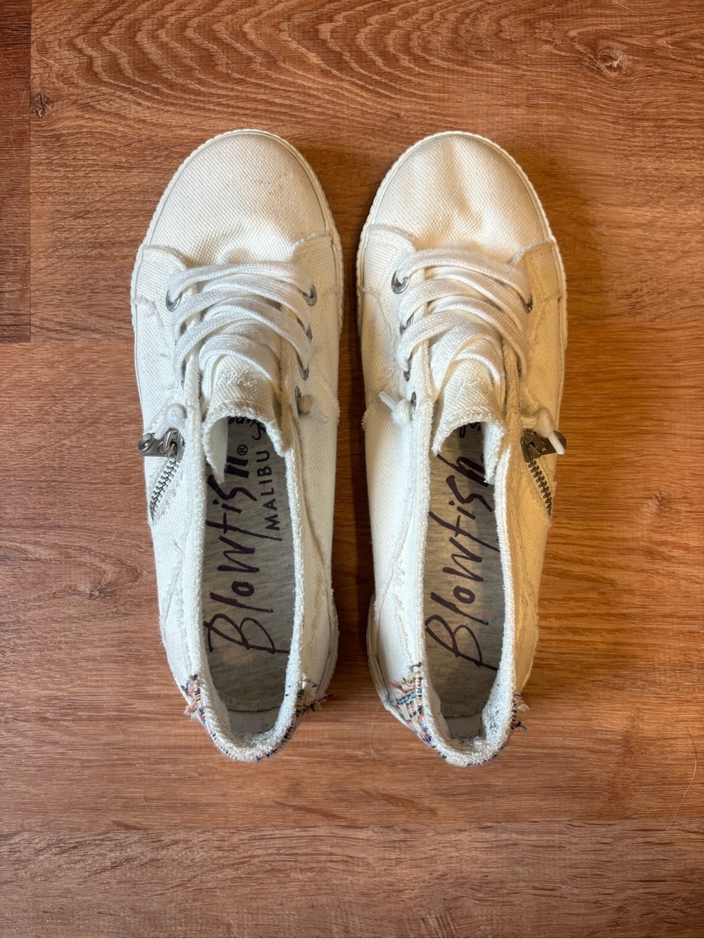 Blowfish Malibu Casual Women's Canvas Sneakers in Off-White 6.5 - Picture 6 of 7